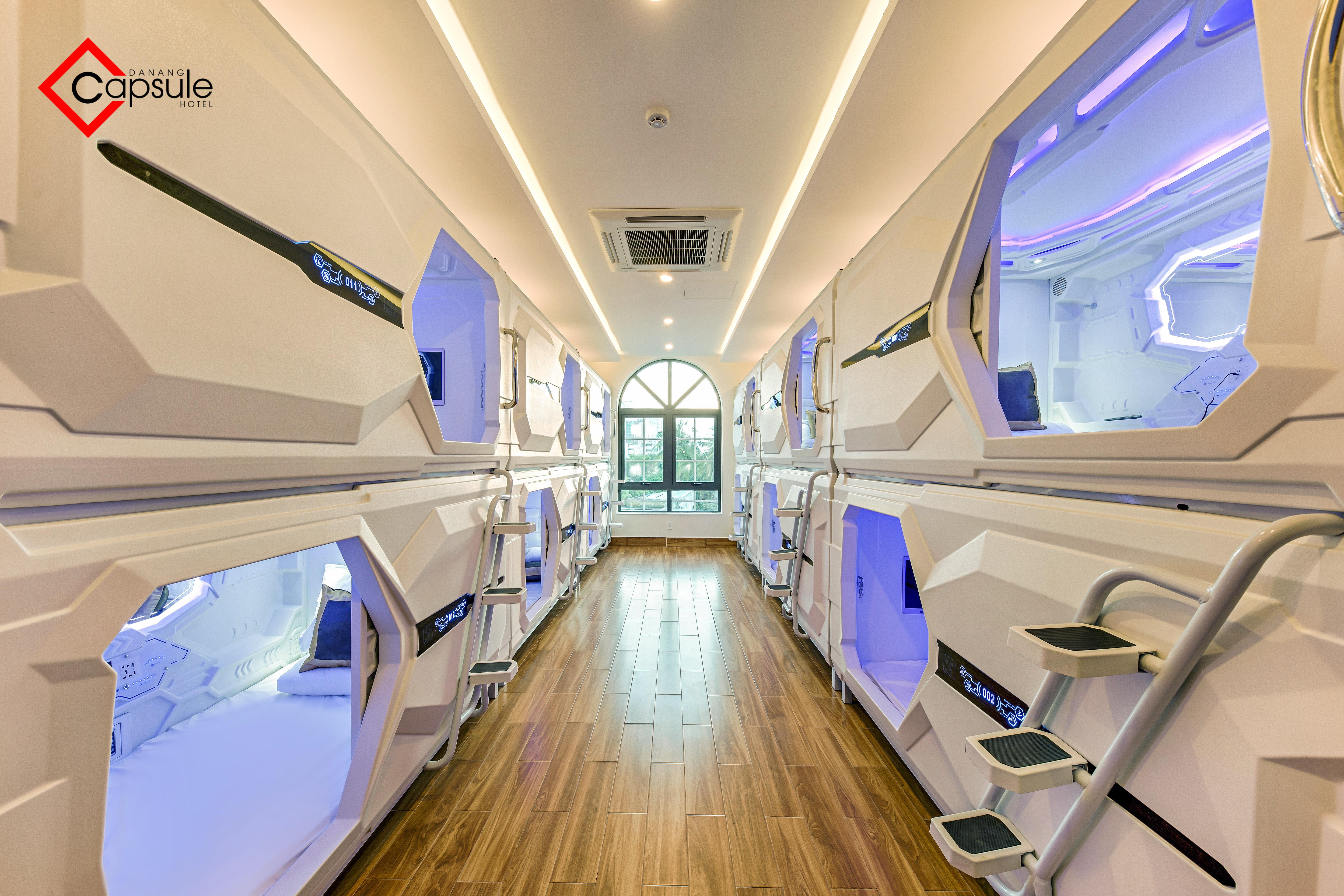 Ancyra Capsule Hotel - Backpackers Paradise & Rooftop Bar Da Nang Exterior foto